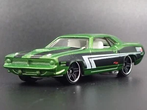 1970 70 PLYMOUTH Aar Cuda Verde 1:64 Escala Coleccionable Maqueta Coche Modelo - Imagen 1 de 4