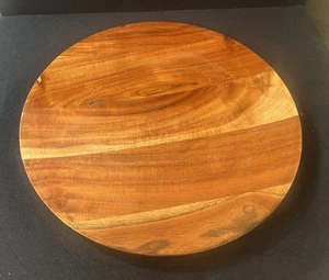 Hogar y mano con charcutería de madera de magnolia 13 pulgadas  plato de servir redondo - Imagen 1 de 6