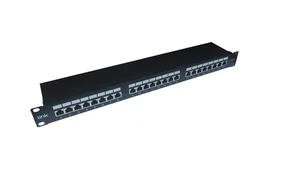 PANNELLO PATCH PER RETI CON 24 PORTE RJ45 CAT 6 SCHERMATO 19" COLORE NERO - Foto 1 di 1