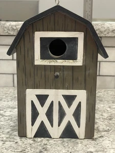 Bird House, Barn Shaped, Rustic/Country, Hand-Made - Picture 1 of 6