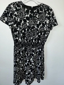 Vestido Brooks Brothers Fit Acampanado Manga Corta 6P Blanco y Negro Primavera Floral - Imagen 1 de 7
