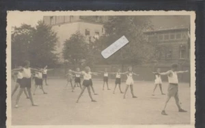 Sport ,Turnen , Turnerinnen  ,Mädchen Turnen    alte Fotokarte - Bild 1 von 2