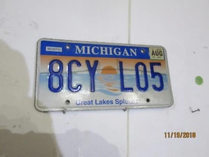 CUSTOM ORIGINAL LICENSE PLATE MICHIGAN 8CY LO5 - Picture 1 of 2