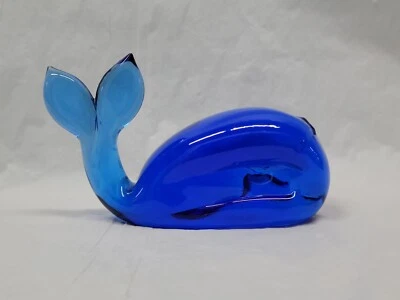 Vintage Paperweight Glass Cobalt Blue Whale Williamsburg Glass Co. 4.5 Inch 6583 - Image 1 of 4