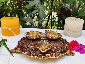 Aluminium puja plate for hindu fest, Golden puja plate with 2 diya and arati box - Picture 1 of 5