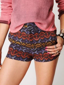Free People Womens Shorts Sz 2 Tribal Print High Waisted Pockets Multicolor Flat - Picture 1 of 8