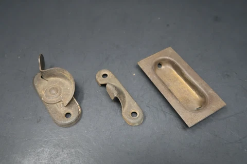 Vintage Window Latch Sash Lock With Lifter (T) Cover