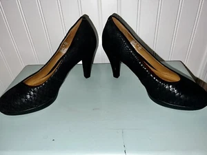 Clarks Collection 6M Brier Dolly decolte tacco alto slip on pelle pitone nero - Foto 1 di 7
