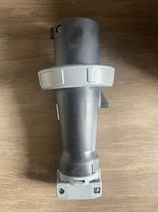 Hubbell HBL560P5W Plug60A 347/600V 3 Phase - Picture 1 of 4