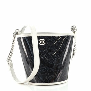 Las mejores ofertas en Exterior de PVC pequeño CHANEL Bolsas y bolsos para  Mujer | eBay