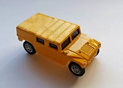 Maisto Commando Humvee Hummer 2 1/2" Inches, Rare Yellow Version, Out of Package - Image 1 of 4