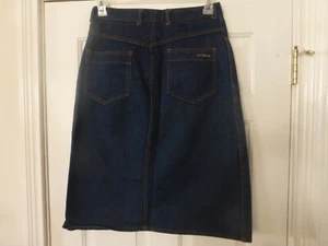 Vintage Liz Claiborne Denim Skirt 100% Cotton Skirt 5 Pocket sz 12 Dark Wash - Picture 1 of 3