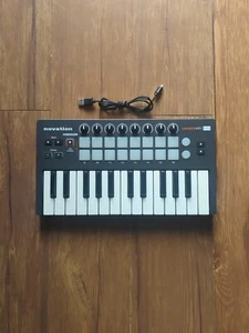 Novation Launchkey Mini Mk1 - Picture 1 of 4