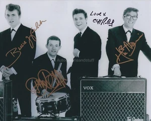 Foto firmada a mano de Cliff Richard and The Shadows 8x10 Hank Marvin, autógrafo M - Imagen 1 de 6