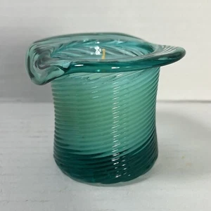 Avon American Heirloom Teal Green Glass Hat Original Candle Swirl Pattern 1980’s - Bild 1 von 6