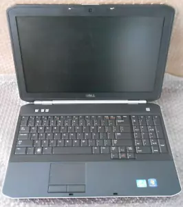Dell Latitude E5520 Laptop 15.6" Intel i3-2 2.30GHz 2GB RAM 128 GB WIN 10 - Picture 1 of 4