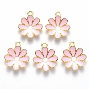 10 Pretty Pink Daisy Chrysanthemum Flower Shaped Gold Plated Charm Pendants - Picture 1 of 1