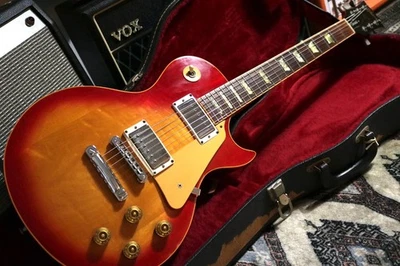 (Gibson) Les Paul Standard Cherry Sunburst 1980 Electric Guitar used from japan - Image 1 of 4