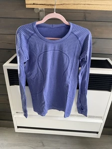 Camiseta Lululemon Swiftly Tech Manga Larga Talla 10 Rayas Azul Zafiro! ¡Raro!�� - Imagen 1 de 5