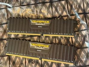 Corsair Vengeance LPX 16GB Memory (2 x 8GB) PC4-24000 - (DDR4-3000 RAM Sticks) - Picture 1 of 2