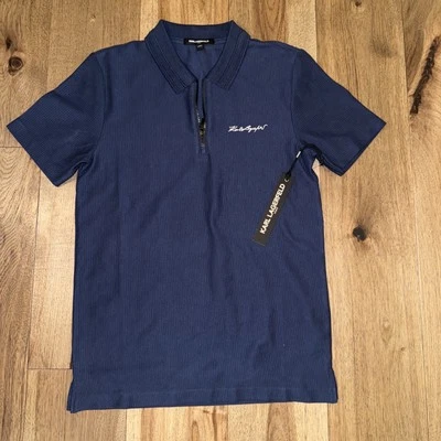 NUEVO CON ETIQUETAS NUEVO Camisa Karl Lagerfeld Para Hombres SM RIB 1/4 CREMALLERA LOGOTIPO DE FIRMA LM4K3995 Azul Marino Foto 1 de 4