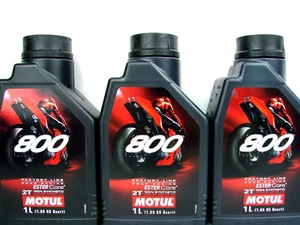 Motoröl 3Liter Motul 800 2T Öl Factory Line Road Racing 2Takt Motorradöl  - Bild 1 von 3