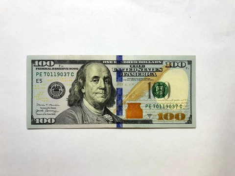 $100 CASH - (1) One Hundred Dollar Bill - REAL U.S. TENDER -Circulated Condition Cover