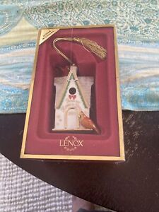 Lenox From Our Home To Yours Cardinals Birdhouse Ceramic Ornament In Box 2004