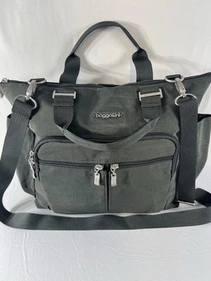 Baggallini Women’s Crossbody Shoulder Bag. - Image 1 of 4