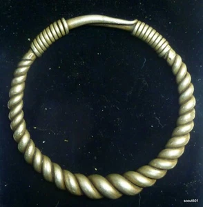 Ancient Celtic Roman Silver Coiled Bracelet Weighs 64 grams - Picture 1 of 11