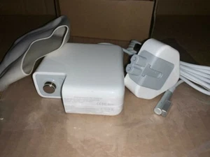 Mag safe 1 ( L shape ) 60W Macbook Pro Charger with UK Power Adapter  - Picture 1 of 3