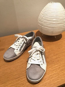 MARC FISHER, 7M sneakers with zippers, White & Gray, PreOwned - Picture 1 of 9