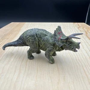 FIGURA DE ACCIÓN DINOSAURIO PAPO TRICERATOPS PARQUE JURÁSICO USC y Amblin - Imagen 1 de 9