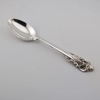 Cuchara de postre sopa ovalada barroca de plata de ley Wallace Grande - 6 7/8" Foto 1 de 3
