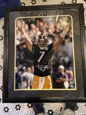 BEN ROETHLISBERGER 1-Й ТАЧДАУН 27 X 23 В РАМКЕ 16 X 20 ПОДПИСАННОЕ ФОТО STEINER LOA - Изображение 1 из 3