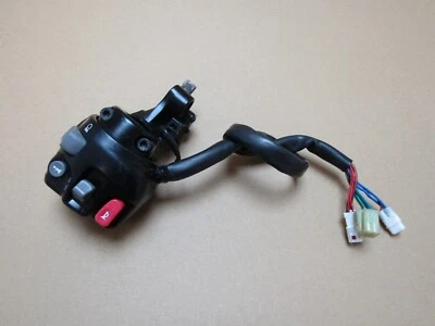 Conjunto de conmutador izquierdo Triumph Bonneville T120 Black 2019 39.701 millas (11307) Foto 1 de 4