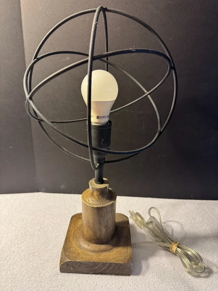 Lámpara de mesa Bolton Edison Atom 2016 globo metal enjaulado 18" lámpara pesada Steam Punk Foto 1 de 4