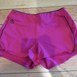 Pearl Izumi Cherry Red Booty Short Shorts Hot Pants Workout Shorts 2" ins. Sz M - Picture 1 of 8