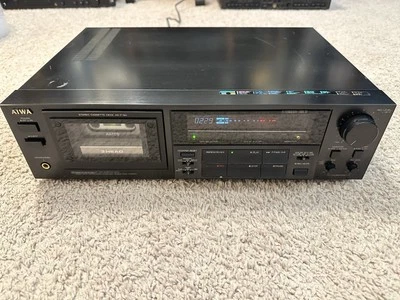 DECK CASETE ESTÉREO AIWA AD-F 780 Foto 1 de 4