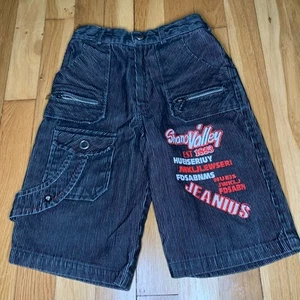 Boy's Youth Vintage Y2K Skater Streetwear Black Corduroy Shorts Size 4 - Picture 1 of 9