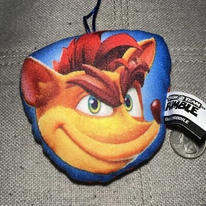 Crash Bandicoot Team Rumble - McDonalds Happy Meal #4 & Dingodile Plush.Ornament - Picture 1 of 3
