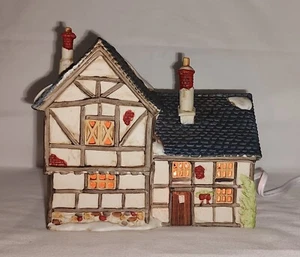 Abt. 56 Dickens Village 'Tudor Cottage' 65188 1985-1988 (1 von 3 Gebäuden) - Bild 1 von 10