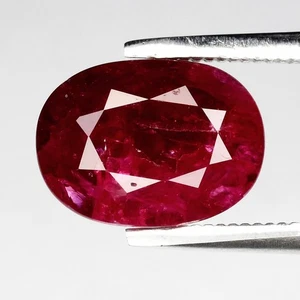💎 2.85ct 9.3x6.8mm Oval Natural Red Ruby - Heated, Madagascar Gemstone - Picture 1 of 4