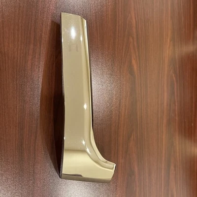 Dodge Ram2500 2019 camioneta OEM conductor faro lateral izquierdo bisel cromado inferior  Foto 1 de 4