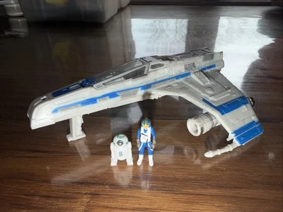 Nuevo Star Wars Micro Galaxy Squadron Teniente Callahan's E-Wing KE4-N4 Serie 6 Ahsoka Foto 1 de 4