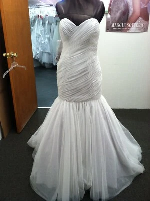 Vestido de novia Foto 1 de 4