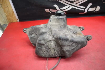 1988 铃木 QUADRUNNER 4WD 油箱燃料电池石油储藏 #2 — 第 1/4 张图片