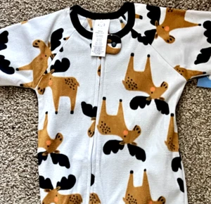 Gerber Baby Boy Size 6-9 Month Footed Sleeper NWT Fleece Moose Pajama Nature - Picture 1 of 4
