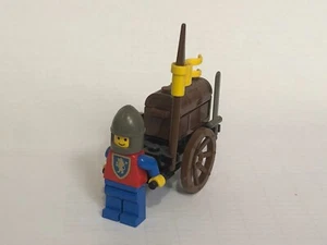 LEGO Set 1695 Castle Crusaders Treasure Cart - Picture 1 of 2