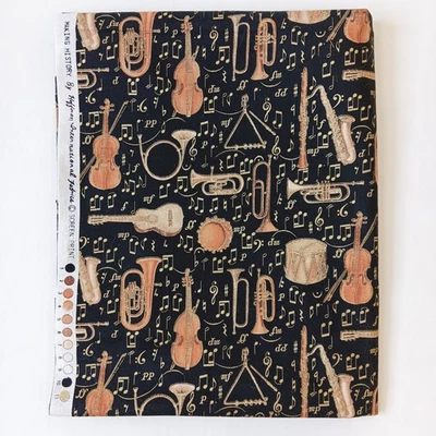 Tela musical negra Hoffman International Fabrics Making History 1 yarda-9" x 42" Foto 1 de 4
